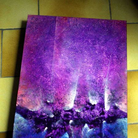 tableau-violet-bleu-sur-bois