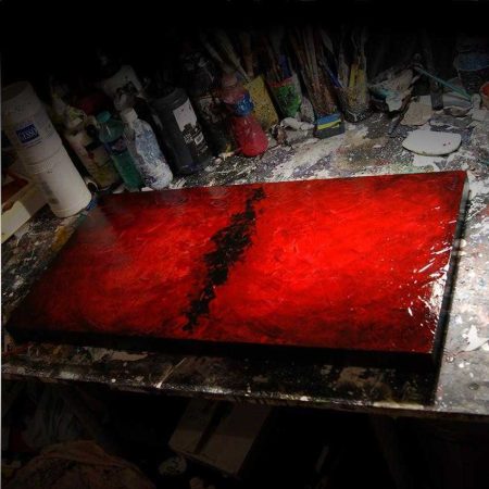 tableau rouge et noir sur bois