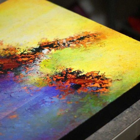 peinture-multicolore-sur-bois-deco-design