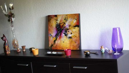 tableau jaune et rouge sur bois en vente