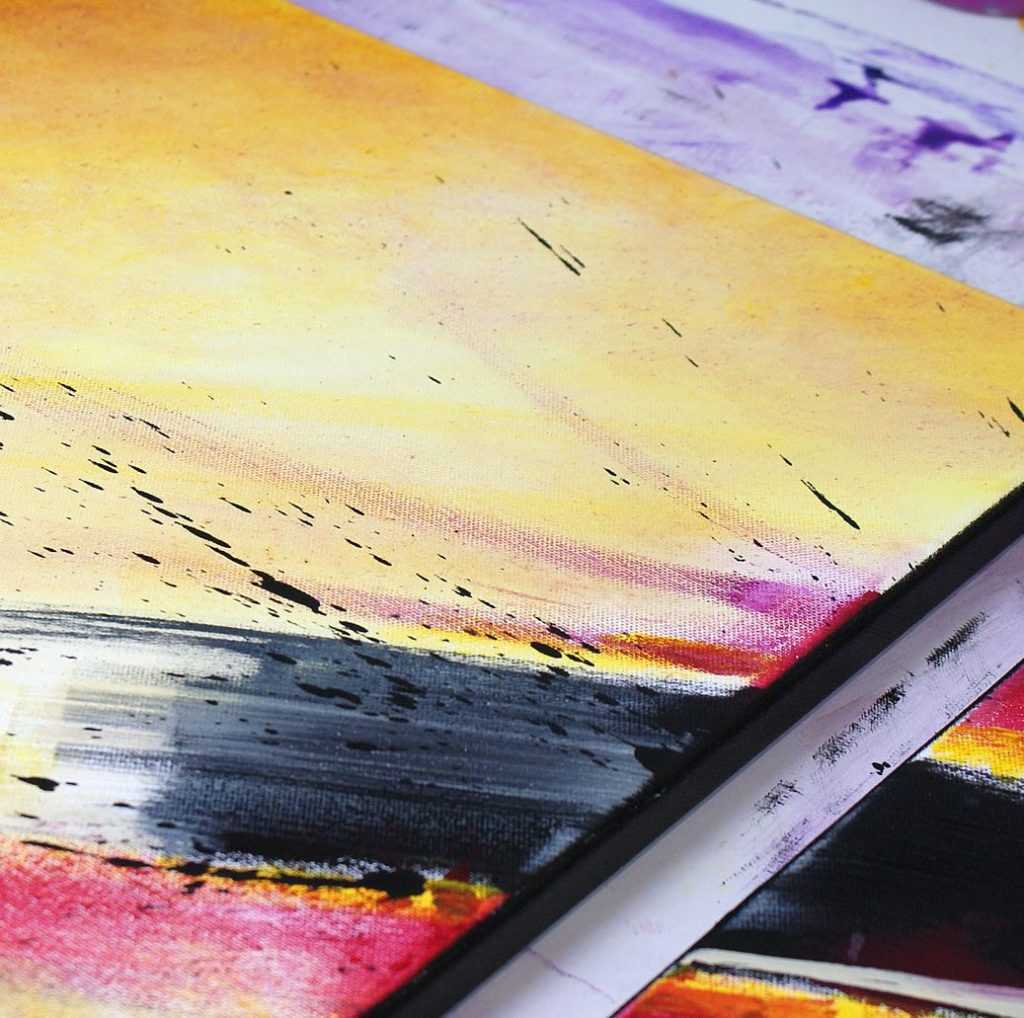 tableau rouge et jaune