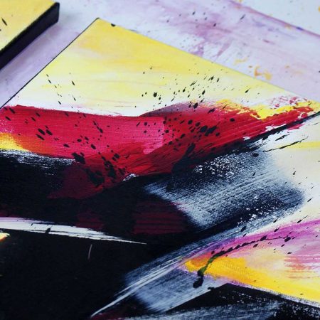 tableau rouge et jaune