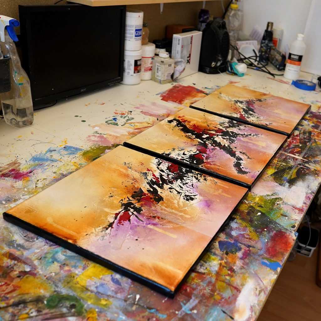 Triptyque Chikarus